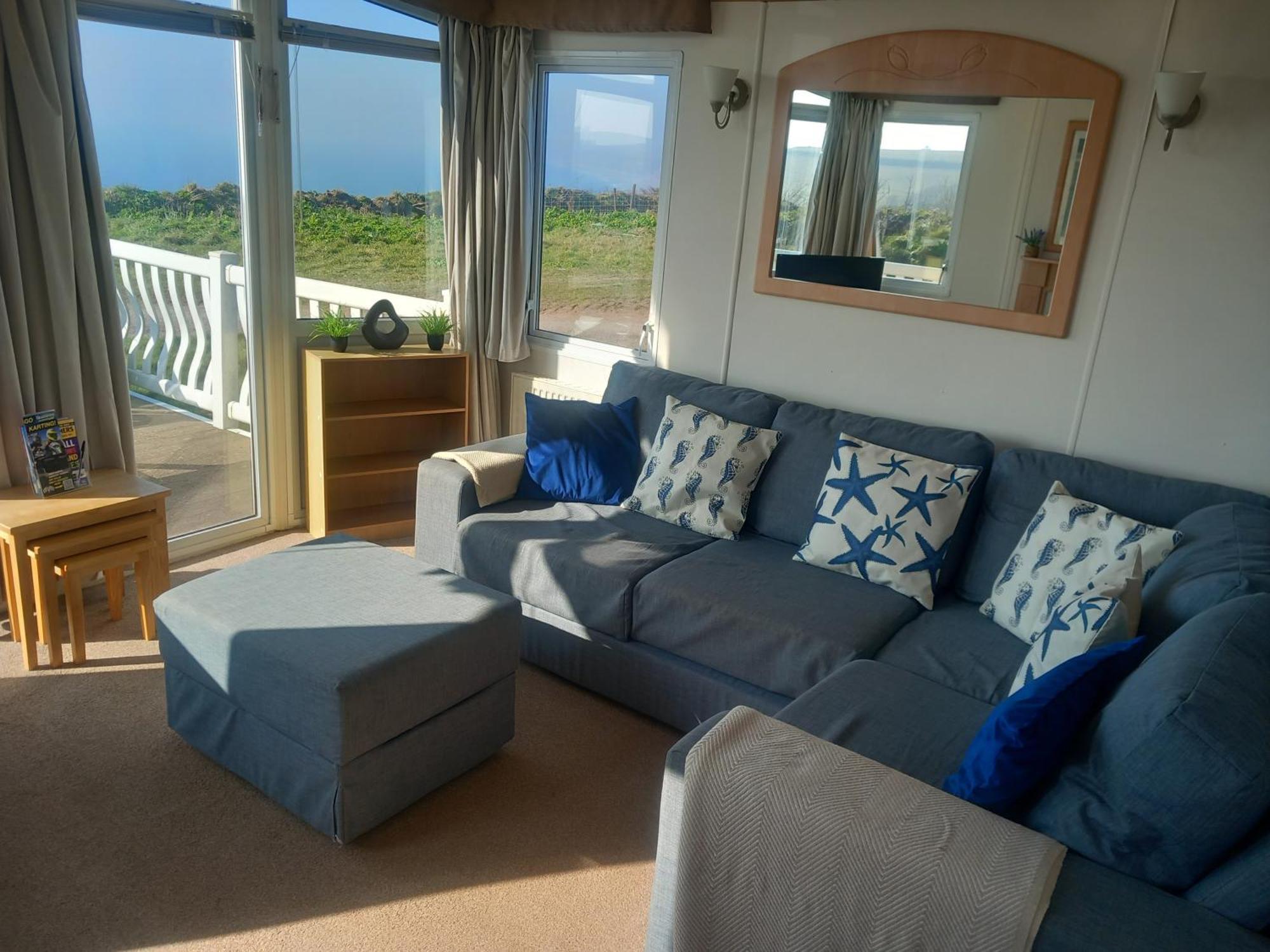 Bay View - Fantastic Views Of Whitsand Bay Torpoint Exterior foto
